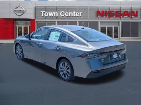 More photos of 2026 Nissan Sentra SL at Town Center Nissan, GA