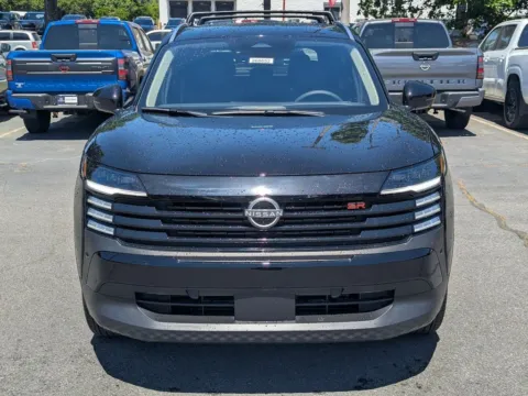 Photos of 2026 Nissan Kicks SR for sale in Kennesaw, GA at Town Center Nissan