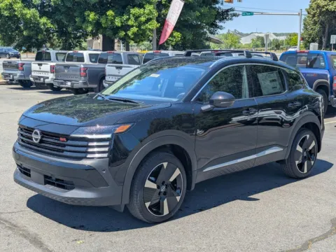 Another view of 2026 Nissan Kicks SR for sale in Kennesaw, GA at Town Center Nissan