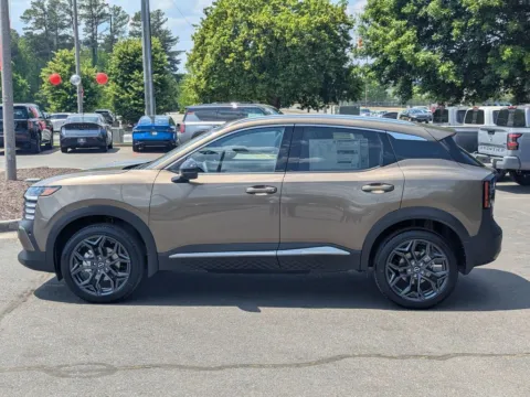 More photos of 2026 Nissan Kicks SR at Town Center Nissan, GA
