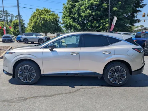 More photos of 2026 Nissan Murano Platinum at Town Center Nissan, GA