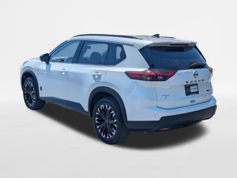 More photos of 2026 Nissan Rogue Dark Armor at Town Center Nissan, GA