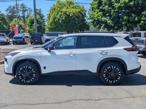 More photos of 2026 Nissan Rogue Dark Armor at Town Center Nissan, GA