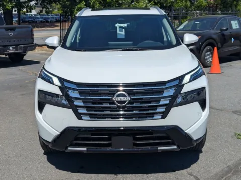 Photos of 2026 Nissan Rogue Platinum for sale in Kennesaw, GA at Town Center Nissan