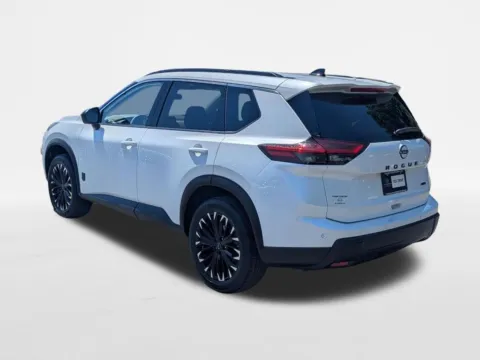 More photos of 2026 Nissan Rogue Dark Armor at Town Center Nissan, GA