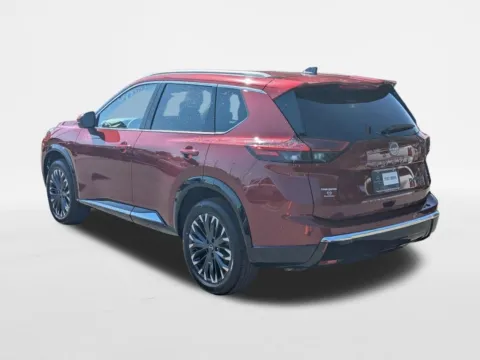 More photos of 2026 Nissan Rogue Platinum at Town Center Nissan, GA