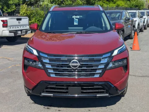 Photos of 2026 Nissan Rogue Platinum for sale in Kennesaw, GA at Town Center Nissan