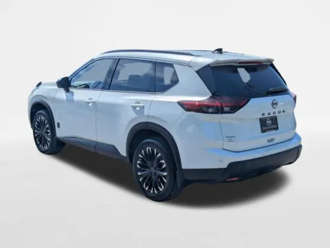 More photos of 2026 Nissan Rogue Dark Armor at Town Center Nissan, GA