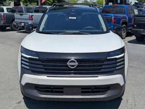 Photos of 2026 Nissan Kicks SV for sale in Kennesaw, GA at Town Center Nissan