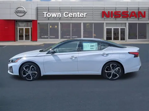 More photos of 2026 Nissan Altima 2.5 SR at Town Center Nissan, GA