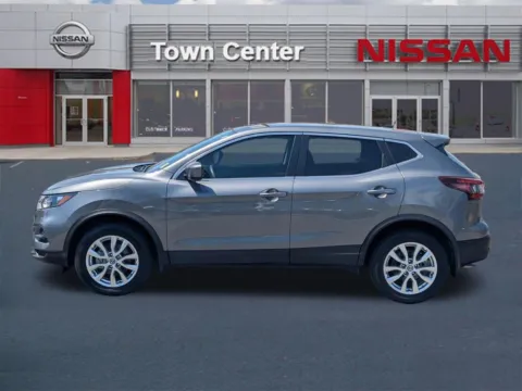 More photos of 2021 Nissan Rogue Sport S at Town Center Nissan, GA