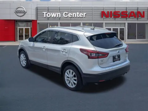 More photos of 2022 Nissan Rogue Sport SV at Town Center Nissan, GA