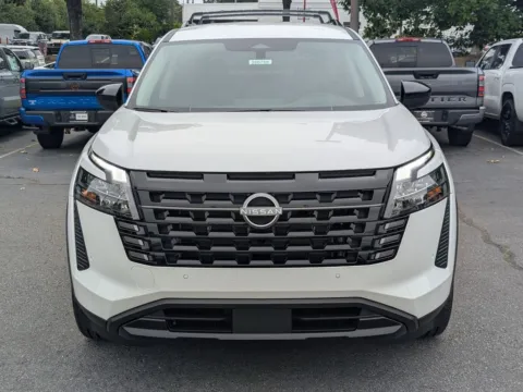 Photos of 2026 Nissan Pathfinder SV for sale in Kennesaw, GA at Town Center Nissan
