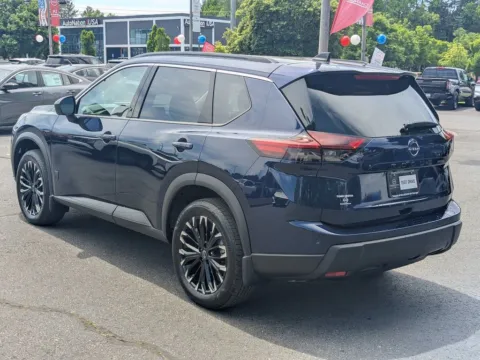 More photos of 2026 Nissan Rogue Dark Armor at Town Center Nissan, GA