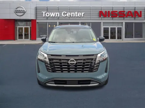 Photos of 2026 Nissan Pathfinder Platinum for sale in Kennesaw, GA at Town Center Nissan