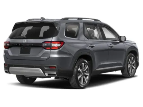 Photos of 2025 Honda Pilot Touring+ for sale in Kennesaw, GA at Town Center Nissan