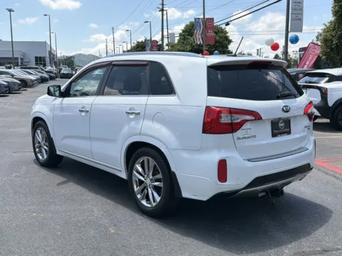 More photos of 2014 Kia Sorento Limited V6 at Town Center Nissan, GA