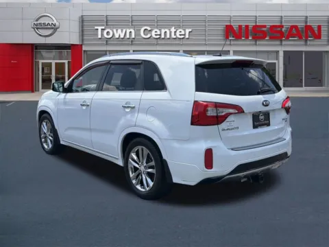 More photos of 2014 Kia Sorento Limited V6 at Town Center Nissan, GA