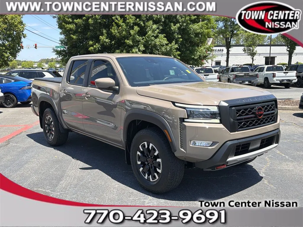2024 Nissan Frontier PRO-4X Crew Cab 4X4's photo