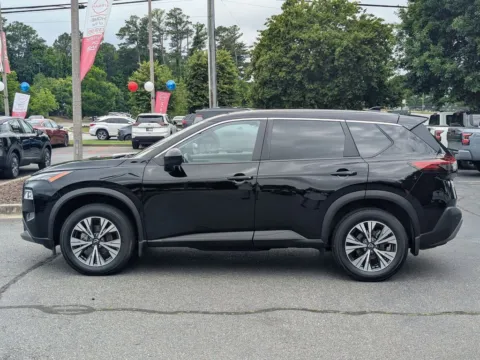More photos of 2023 Nissan Rogue SV at Town Center Nissan, GA