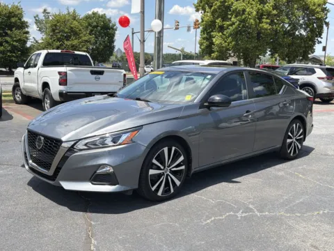 Another view of 2021 Nissan Altima 2.5 SR for sale in Kennesaw, GA at Town Center Nissan
