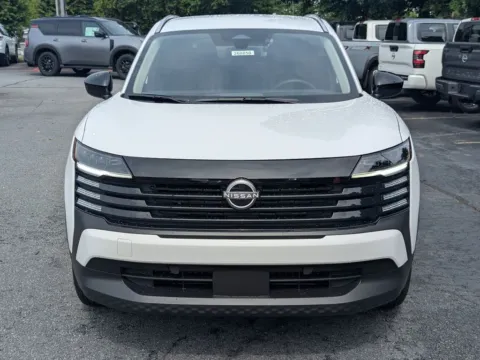 Photos of 2026 Nissan Kicks SV for sale in Kennesaw, GA at Town Center Nissan