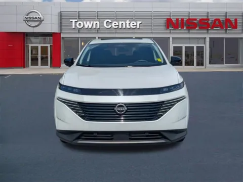 Photos of 2025 Nissan Murano SL for sale in Kennesaw, GA at Town Center Nissan