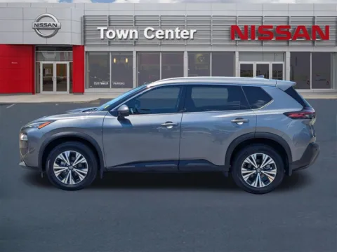 More photos of 2021 Nissan Rogue SV at Town Center Nissan, GA