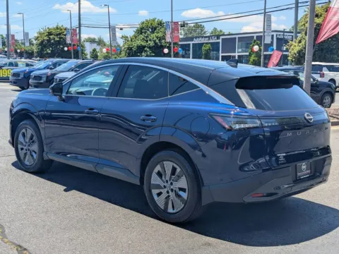 More photos of 2025 Nissan Murano SL at Town Center Nissan, GA