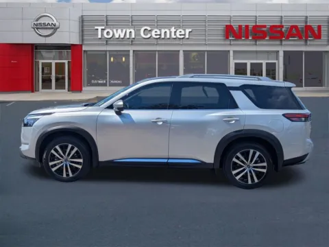 More photos of 2025 Nissan Pathfinder Platinum at Town Center Nissan, GA