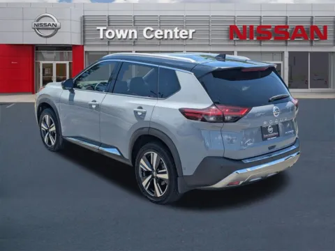 More photos of 2021 Nissan Rogue Platinum at Town Center Nissan, GA