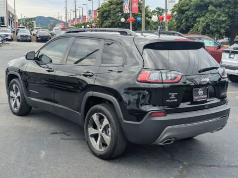 More photos of 2022 Jeep Cherokee Limited at Town Center Nissan, GA