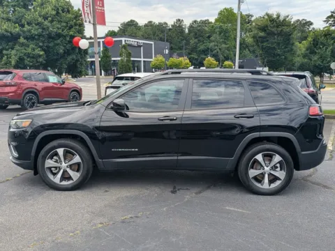 More photos of 2022 Jeep Cherokee Limited at Town Center Nissan, GA