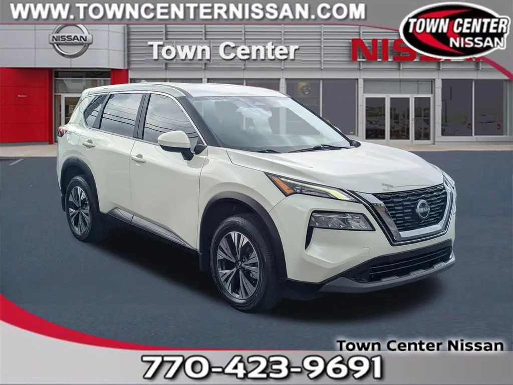 White 2023 Nissan Rogue SV for sale in Kennesaw, GA