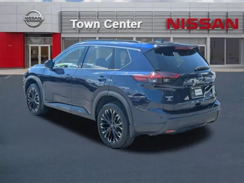 More photos of 2026 Nissan Rogue Dark Armor at Town Center Nissan, GA