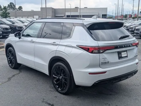 More photos of 2026 Nissan Rogue Plug-In Hybrid Platinum at Town Center Nissan, GA