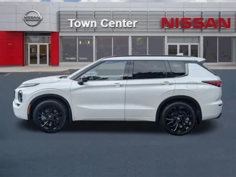 More photos of 2026 Nissan Rogue Plug-In Hybrid Platinum at Town Center Nissan, GA