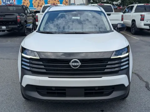 Photos of 2026 Nissan Kicks SV for sale in Kennesaw, GA at Town Center Nissan