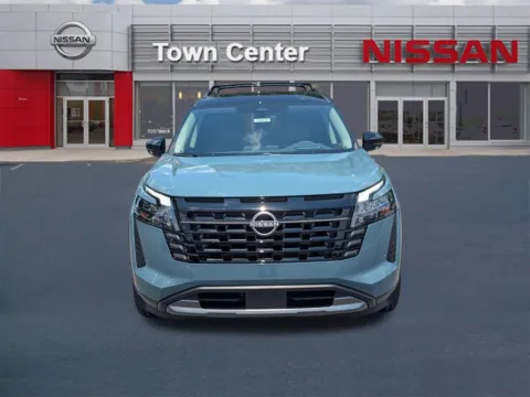 Photos of 2026 Nissan Pathfinder Platinum for sale in Kennesaw, GA at Town Center Nissan