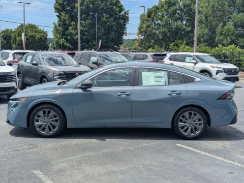 More photos of 2026 Nissan Sentra SL at Town Center Nissan, GA