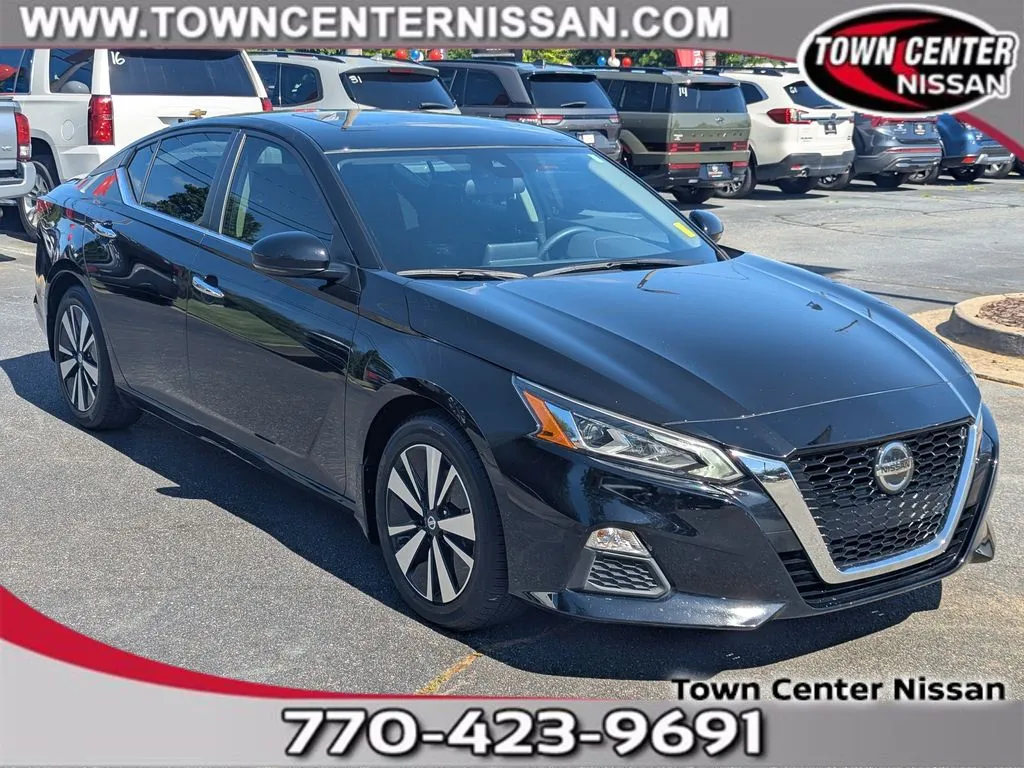 Black 2022 Nissan Altima 2.5 SV for sale in Kennesaw, GA