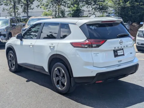 More photos of 2024 Nissan Rogue SV at Town Center Nissan, GA