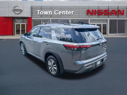 More photos of 2026 Nissan Pathfinder SL at Town Center Nissan, GA