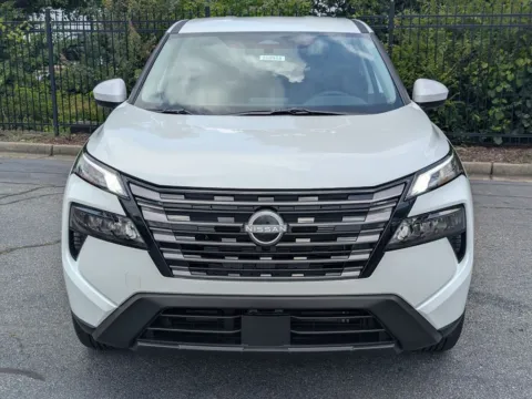 Photos of 2026 Nissan Rogue SV for sale in Kennesaw, GA at Town Center Nissan