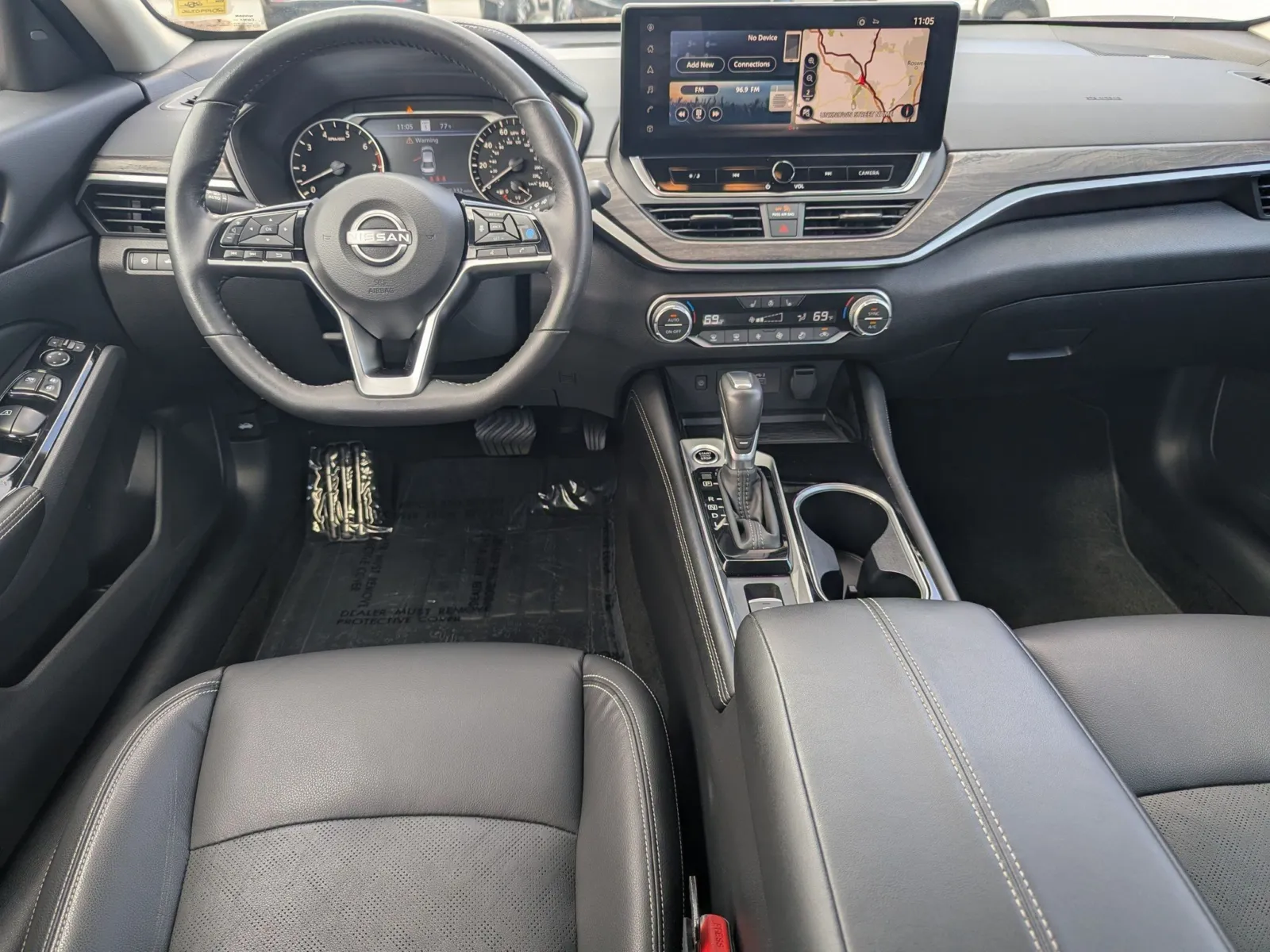 2024 Nissan Altima SL - Photo 19