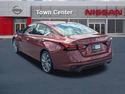More photos of 2024 Nissan Altima 2.5 SL at Town Center Nissan, GA