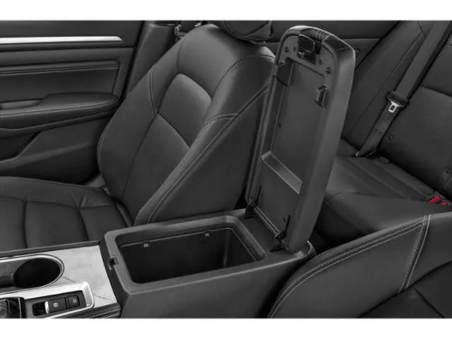 2024 Nissan Altima SL - Photo 17