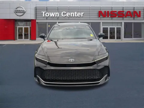 Photos of 2026 Toyota Crown Limited for sale in Kennesaw, GA at Town Center Nissan