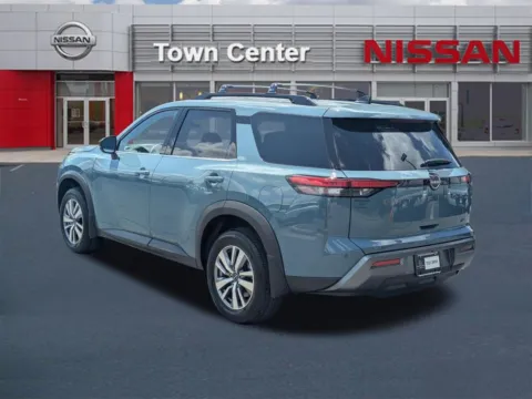 More photos of 2026 Nissan Pathfinder SL at Town Center Nissan, GA