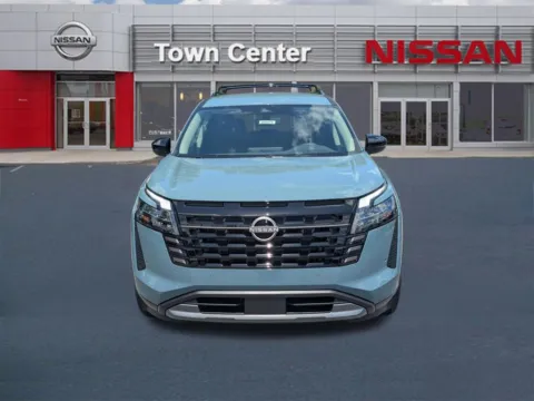 Photos of 2026 Nissan Pathfinder SL for sale in Kennesaw, GA at Town Center Nissan